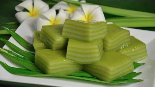 Steamed Pandan Layer Cake